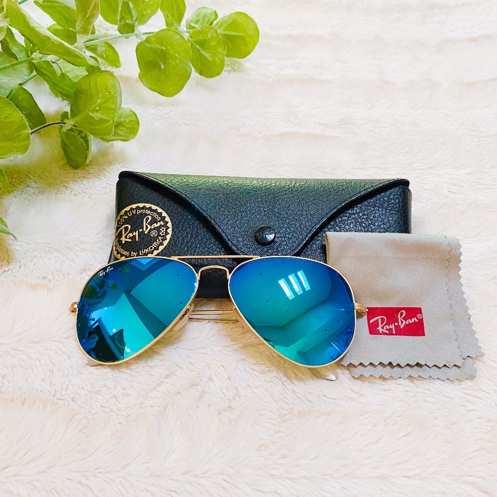 Ray-Ban Classic Aviator Blue Sunglasses